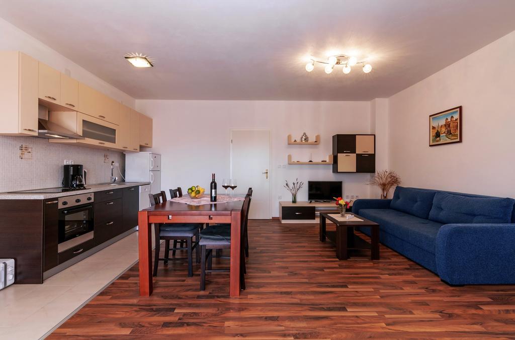Apartments Jadranka 프리블라카 외부 사진